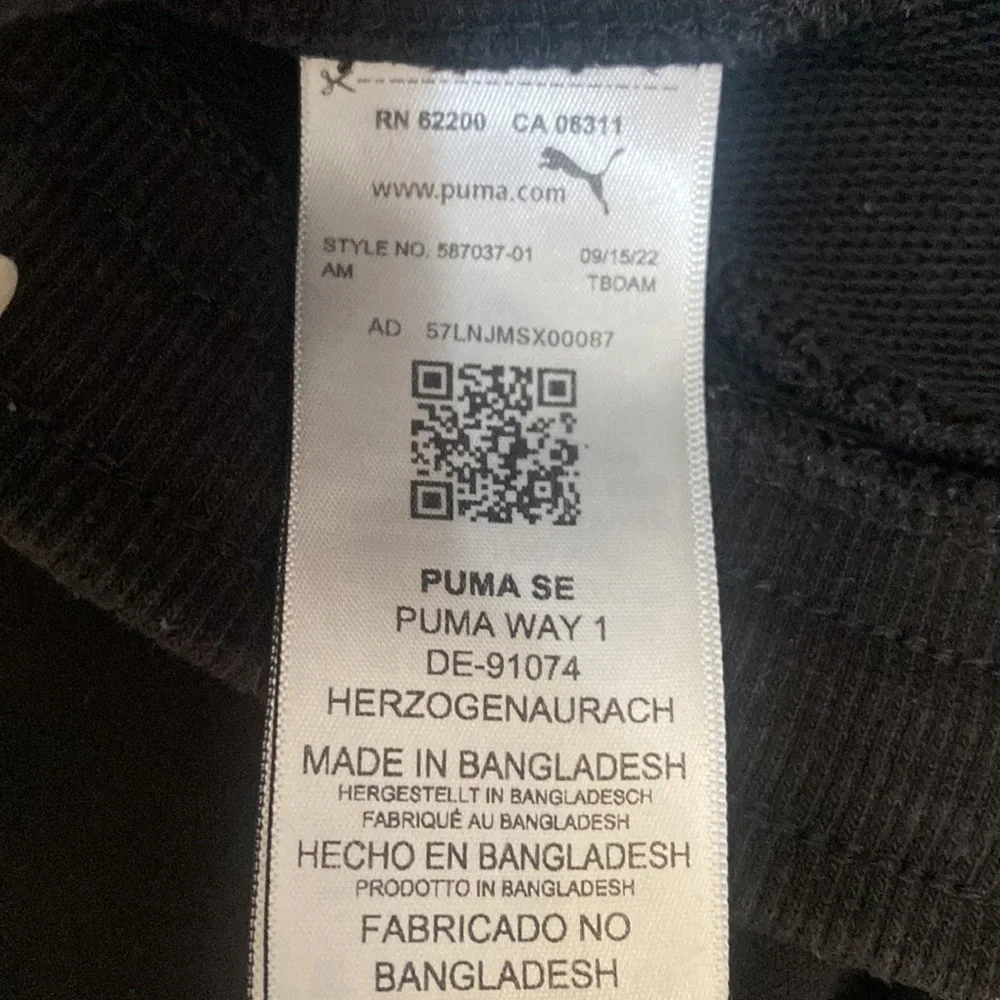 Girls - Puma tracksuit pants - UK Size 4-5 - Picture 4 of 4